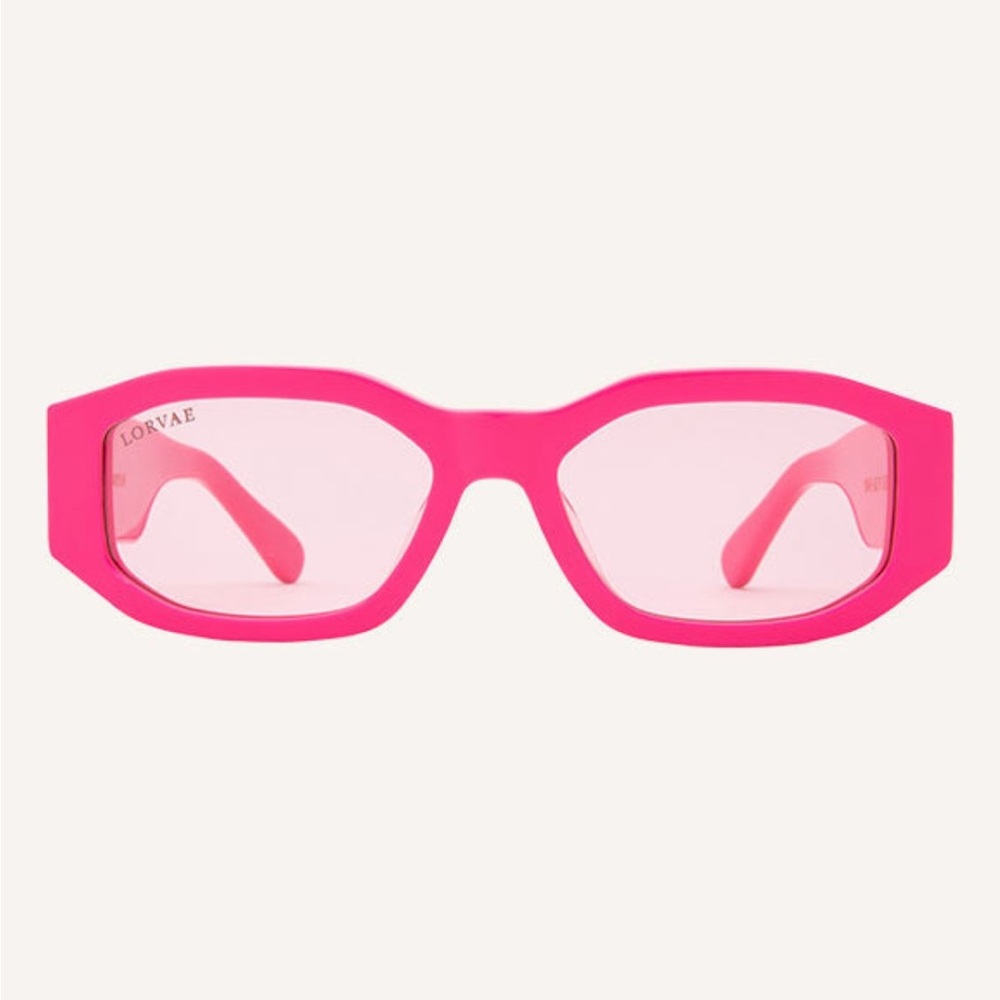 NEW IN BOX! Lorvae “Sneaky Link” Pink Sunglasses